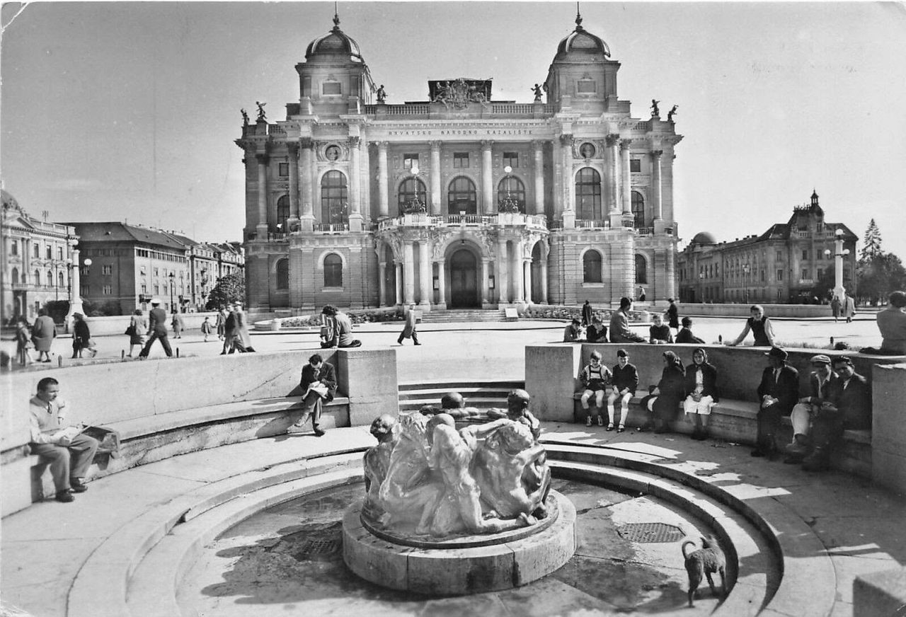 Hrvatsko narodno kazalište (HNK) 1957. godine. Zdenac života